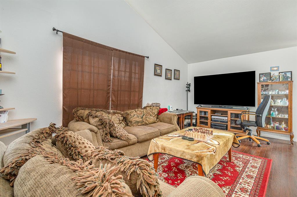 Colony 31 - Residential