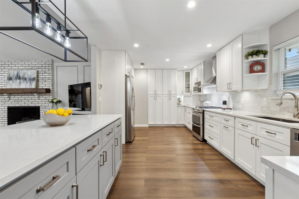 9216 Clover Valley Drive