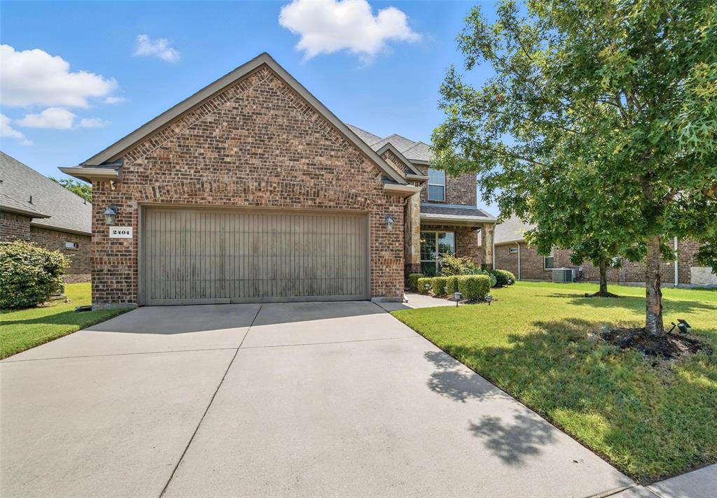 2404 Sabine Circle
