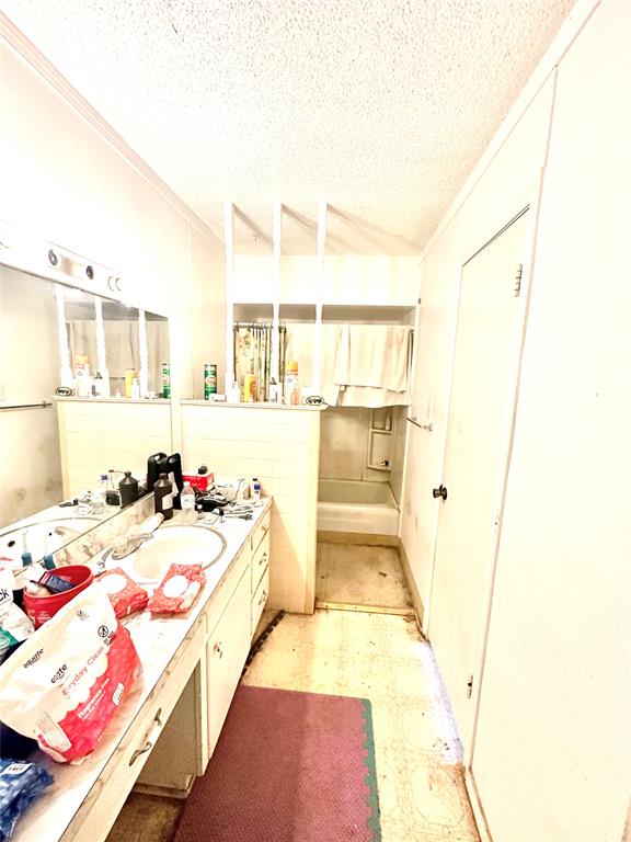 B Canfield - Residential