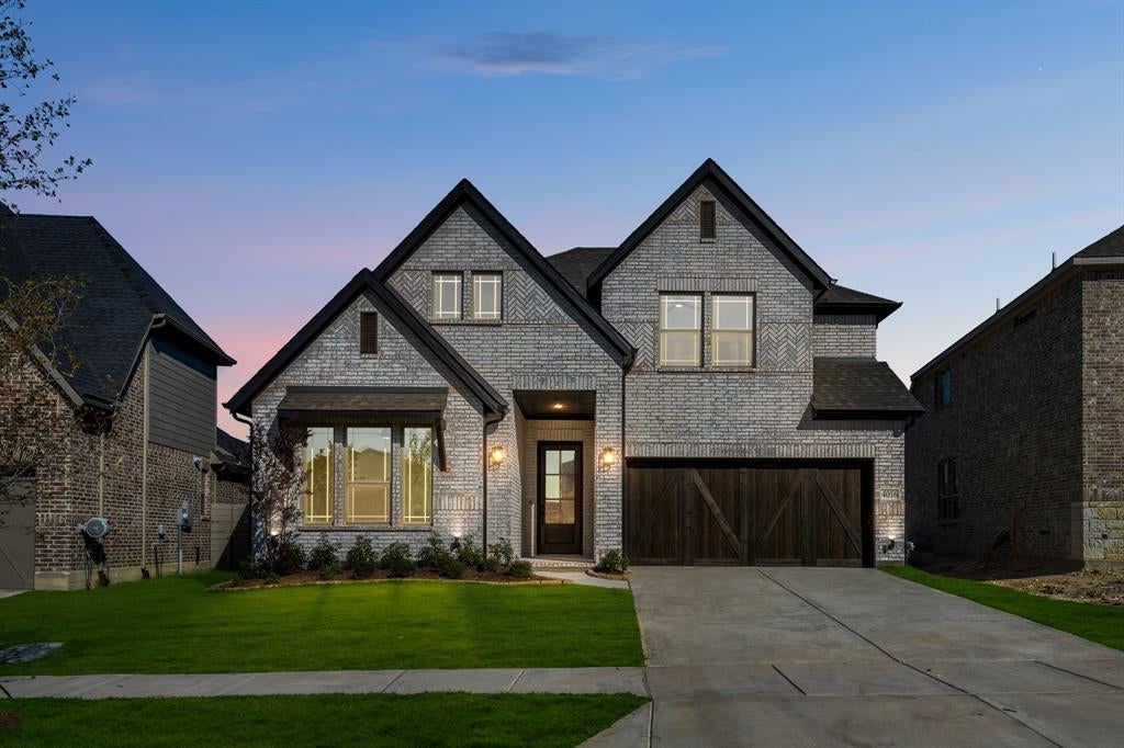 4016 Clingsman Way