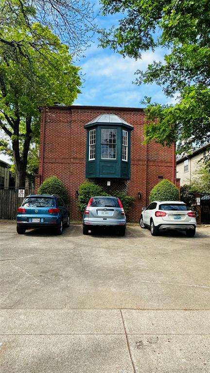 Holland Twnhms - Residential Lease