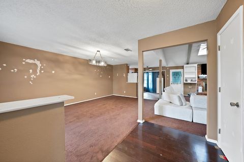Tiny photo for 6305 Arthur Drive, Edgecliff Village, TX 76134 (MLS # 21223614)