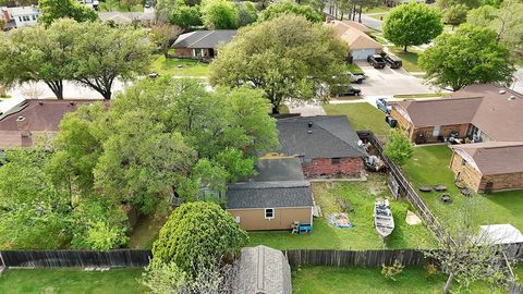 Tiny photo for 6305 Arthur Drive, Edgecliff Village, TX 76134 (MLS # 21223614)
