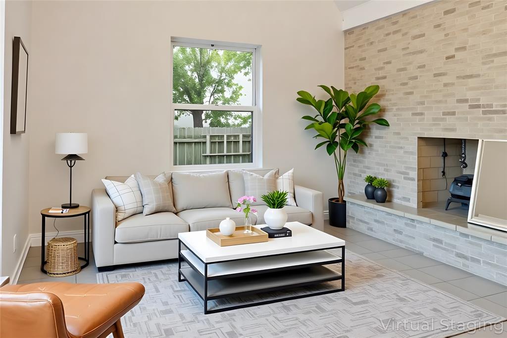 1223 Farnham Court E