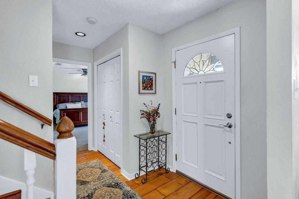 1515 Englecrest Drive