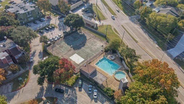 Richland Trace Condos - Residential