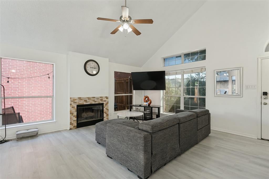 1411 Chinaberry Drive