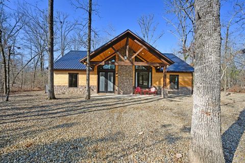 A home in Broken Bow