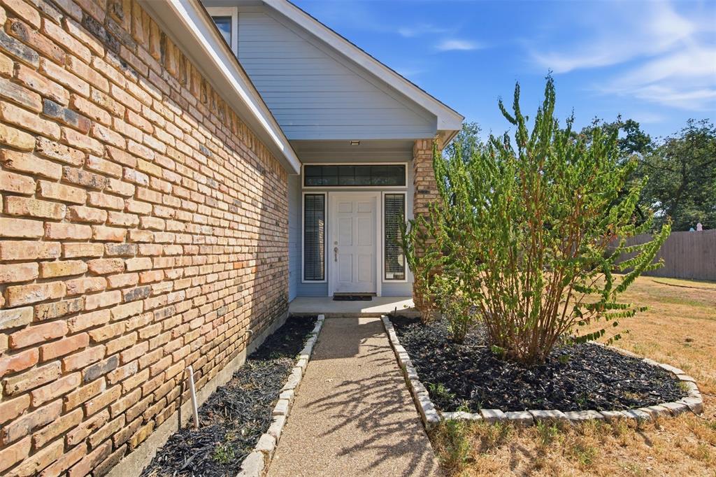 1308 Carver Lane