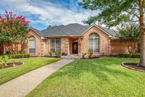 Tiny photo for 2405 Beaver Bend Drive, Plano, TX 75025 (MLS # 21100873)