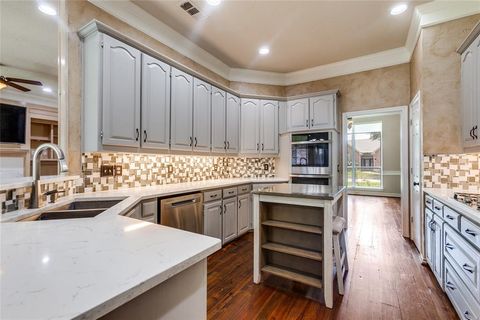Tiny photo for 2405 Beaver Bend Drive, Plano, TX 75025 (MLS # 21100873)
