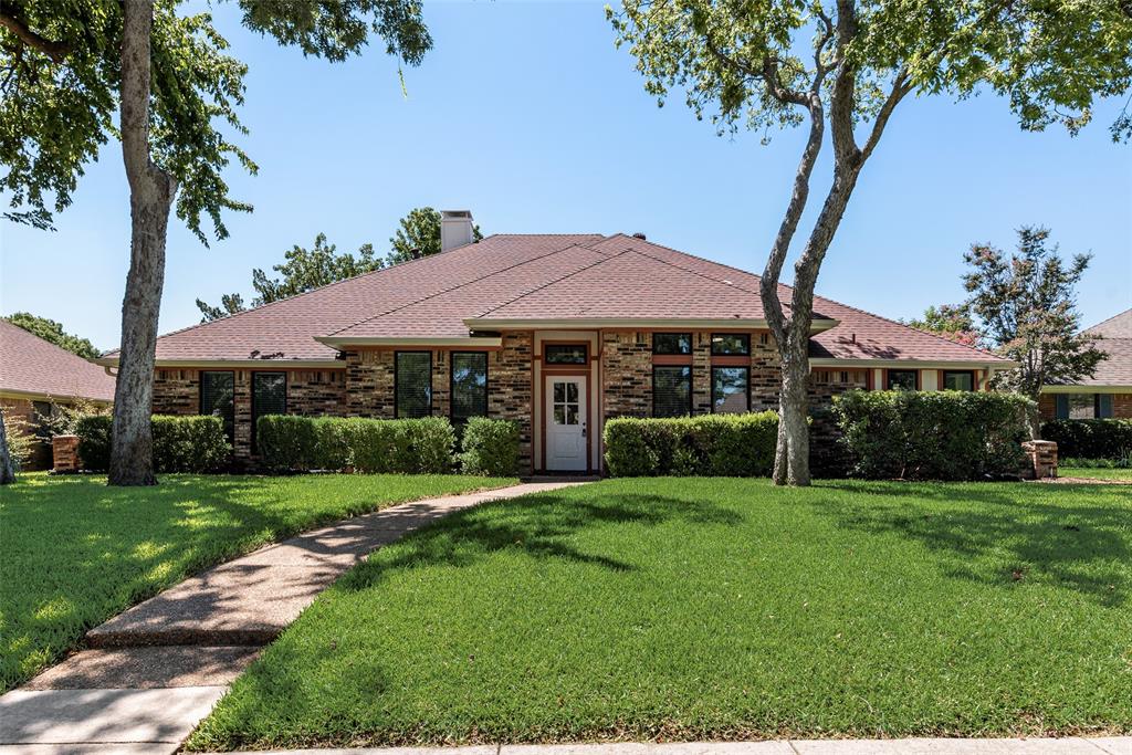 2404 Cliffside Drive