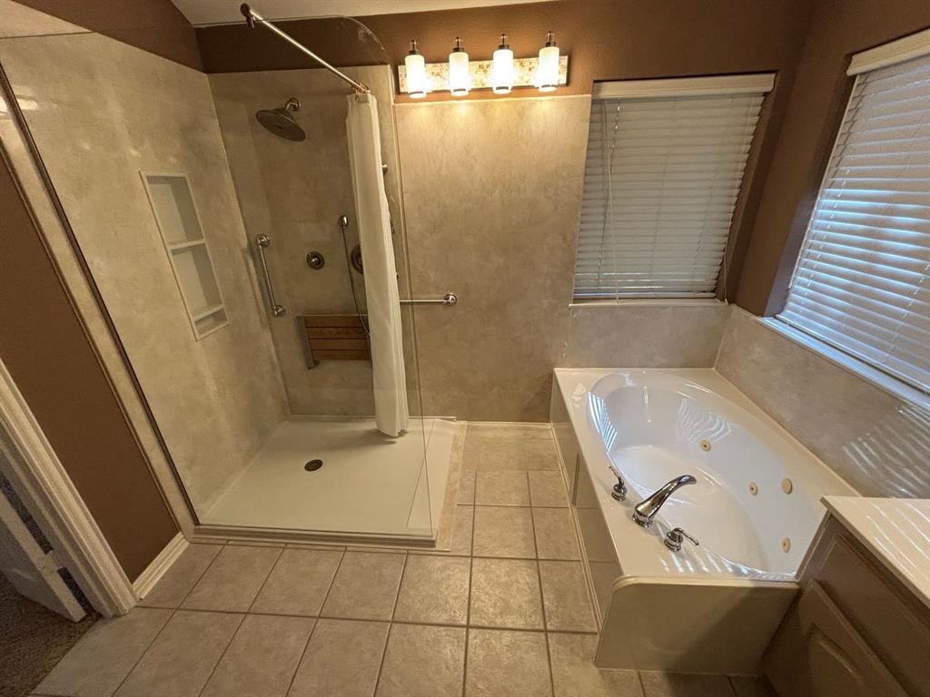 Lake Forest Ph 2 North - Residential Lease