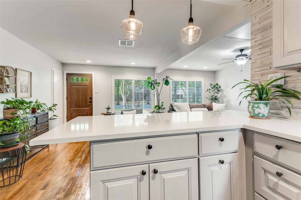 Lake Crest - Residential