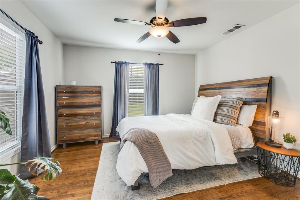 Lake Crest - Residential