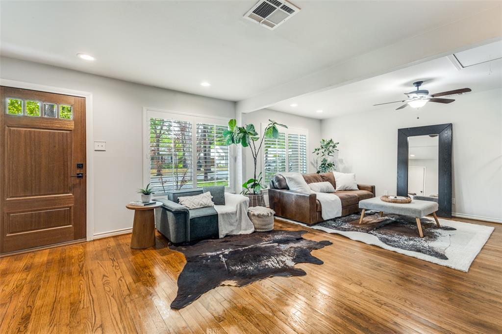 Lake Crest - Residential