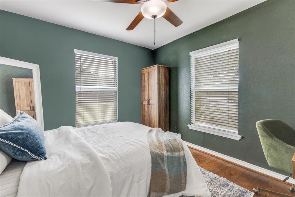 Lake Crest - Residential