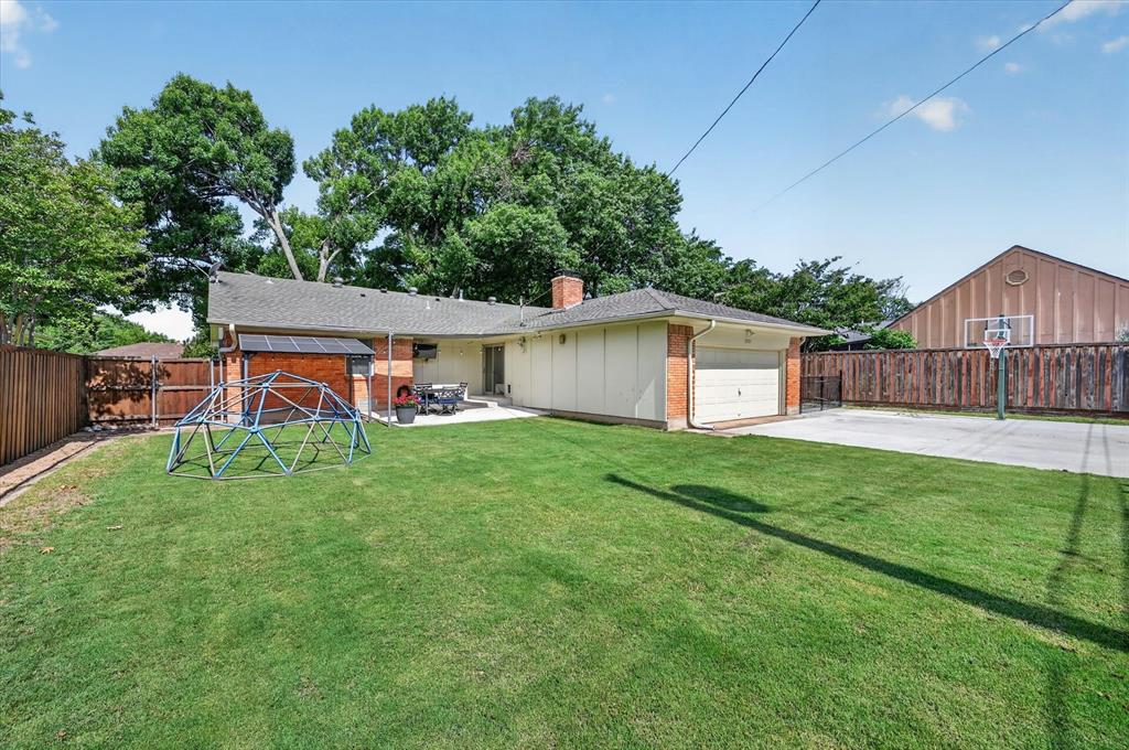 1132 N Cottonwood Drive