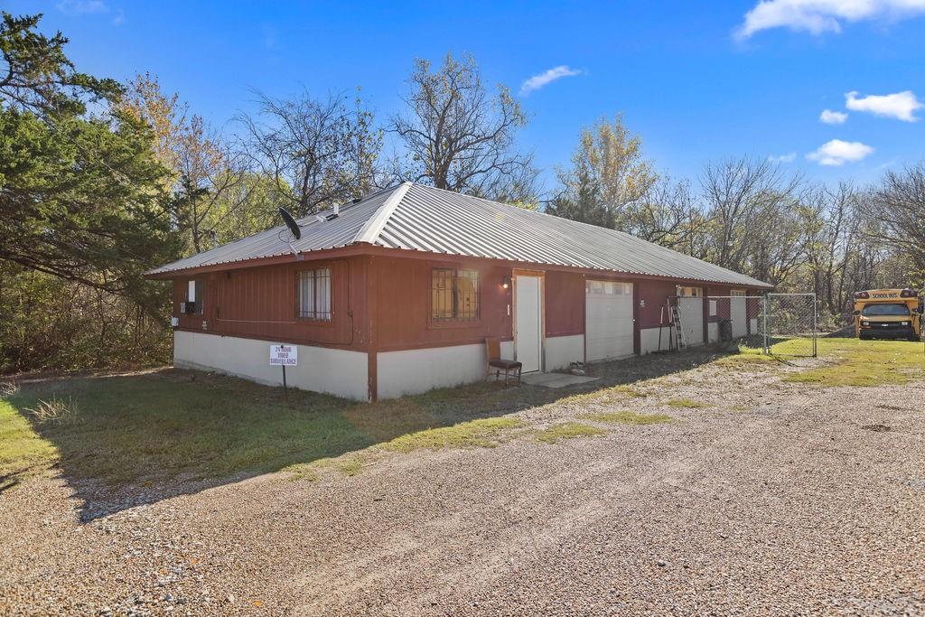 MOFFITT BEN - Commercial Sale