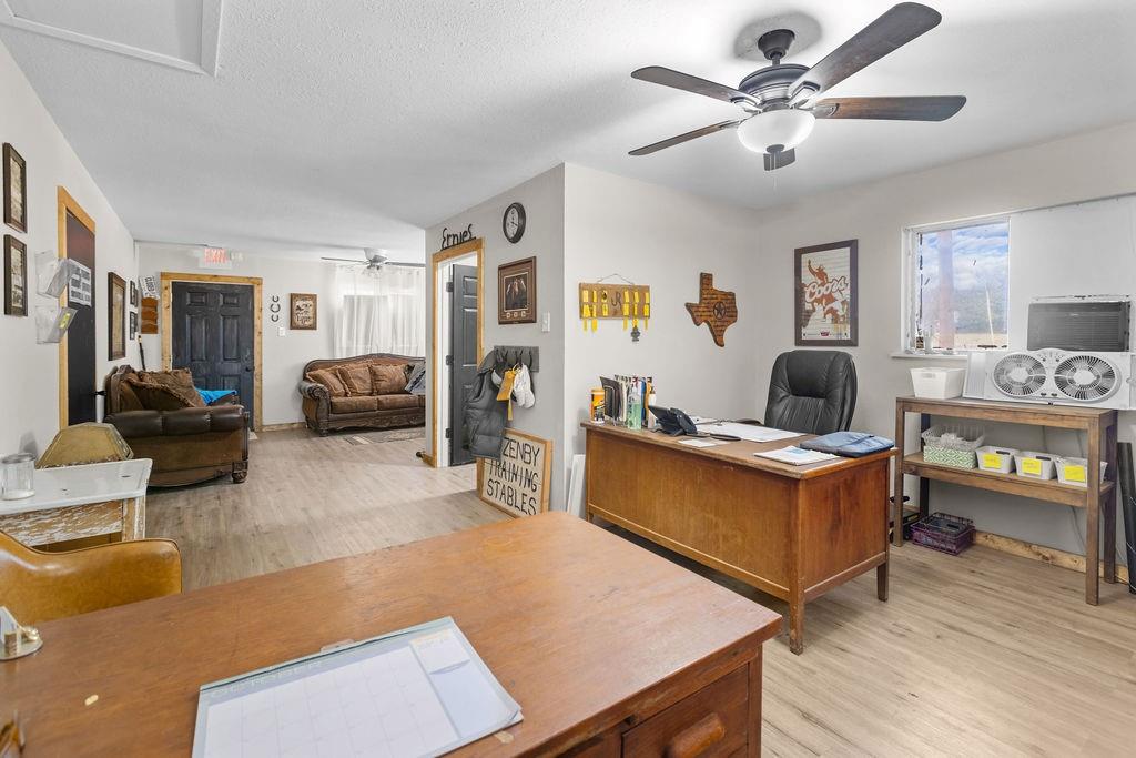 MOFFITT BEN - Commercial Sale