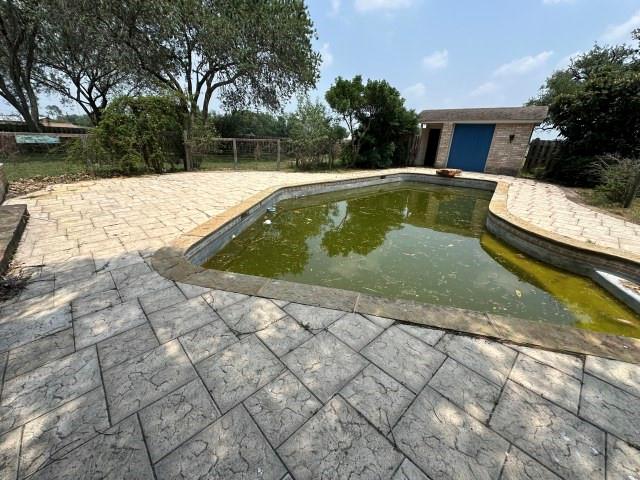 89 Private Road 3090