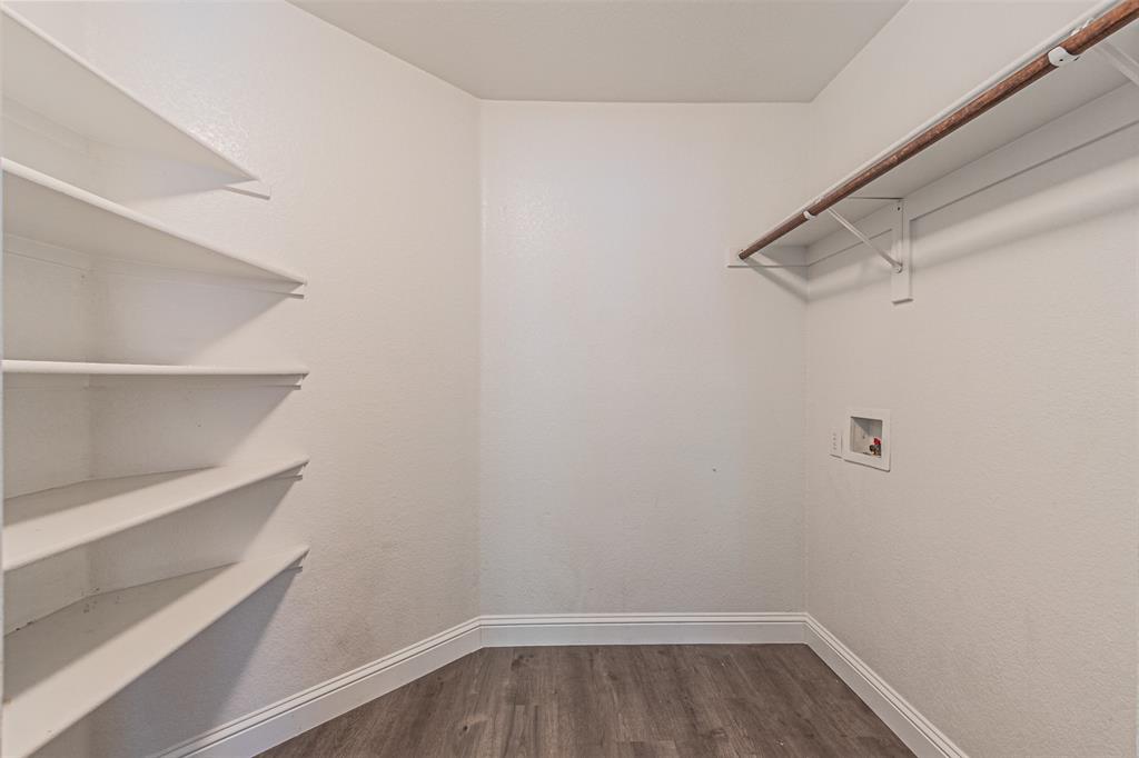 Villages Of Woodland Spgs W - Residential Lease