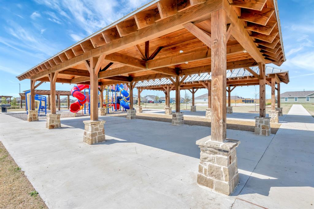 Northpointe Ph 3 - Residential