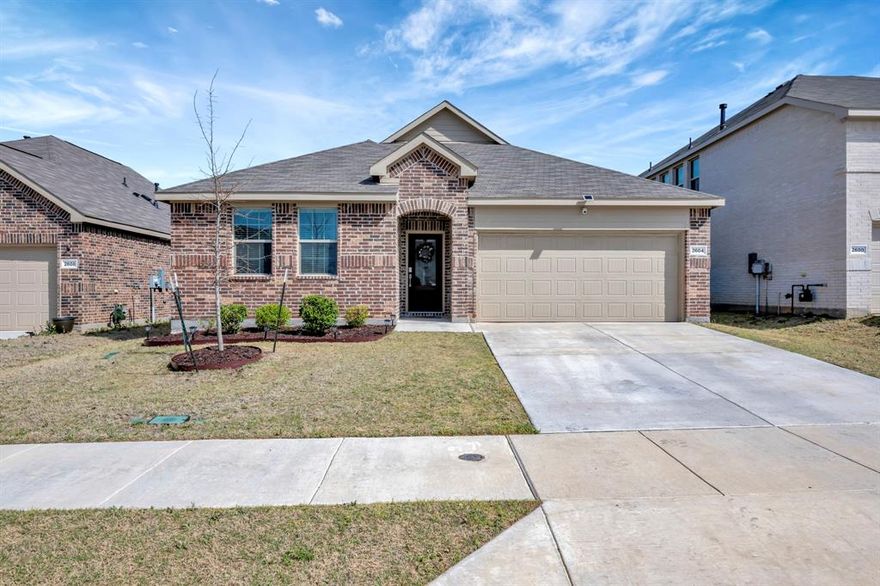 Like new Lennar home in desirous Northpointe neighborhood! Awesome 1,933sf floor plan with 4 bedrooms plus a large, open bonus room. Like new refrigerator, washer and dryer included!  Gorgeous amenities include quartz counters, gas range cooking, beautiful flooring, ceiling fans and more!  The kitchen has a large island, lots of cabinets and a walk in pantry! The spacious primary bedroom and bath features an oversized shower, two sinks, and a walk in closet! Plenty of closet space in the secondary bedrooms! Out back is a nice sized, flat back yard with no neighbors behind the home.  Across the street out back is a gorgeous community pool and large playground with picnic benches and barbeque grills!  This home is conveniently located less than 2 miles to Hatley Elementary, Kroger, and Sprouts Farmers Market! Come see why people love living in Northpointe!