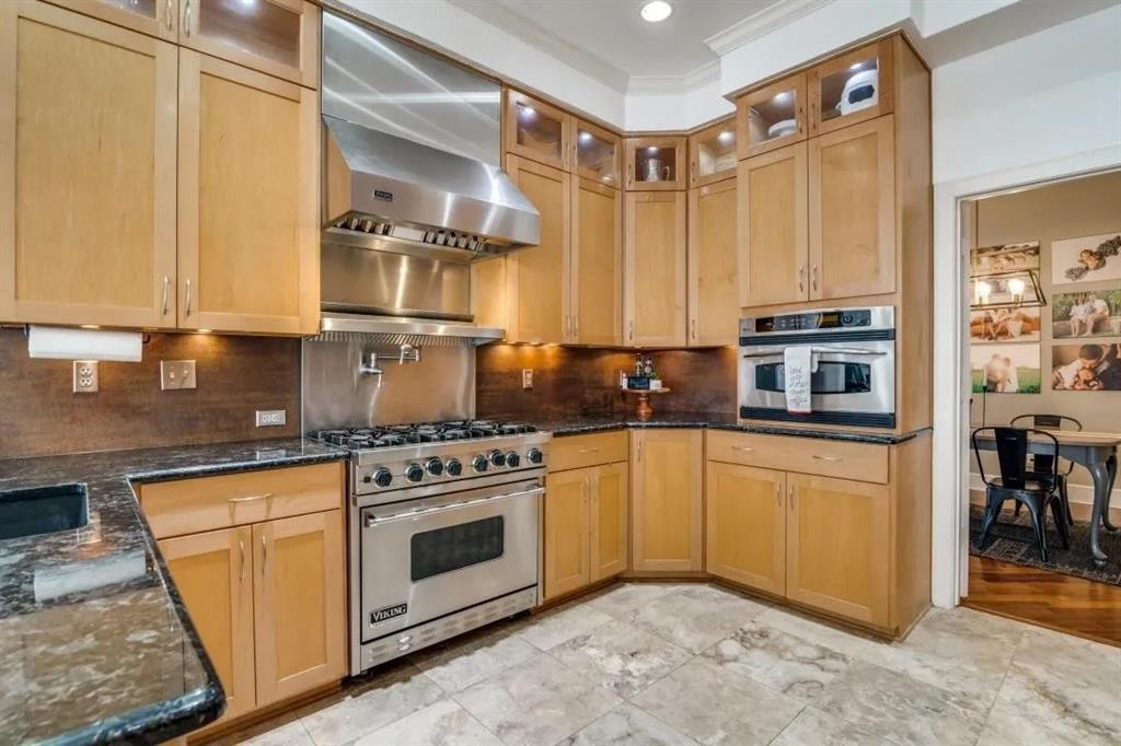 618 Knollwood Drive
