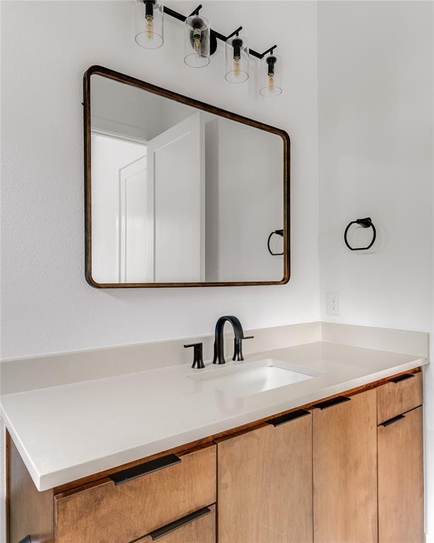 Ross Ave Annex - Residential