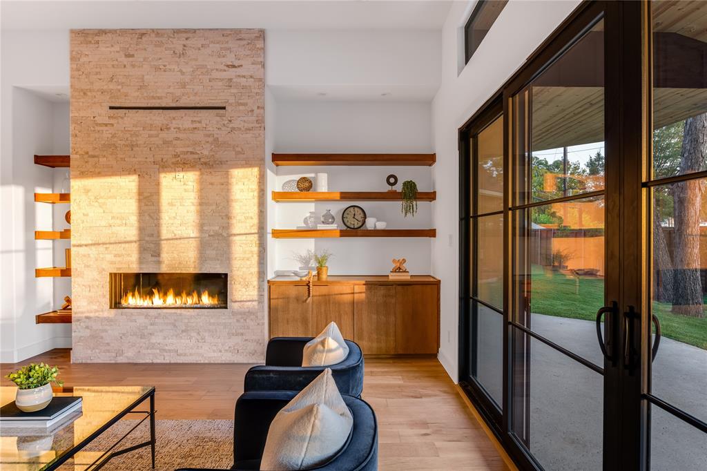 Ross Ave Annex - Residential