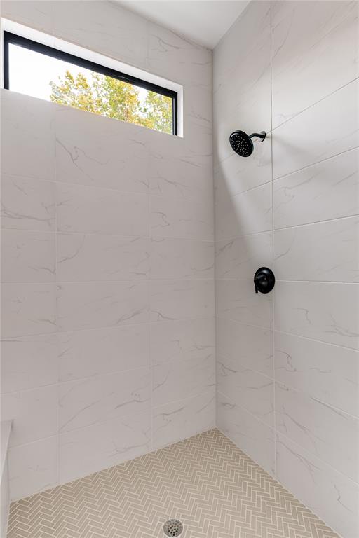 Ross Ave Annex - Residential