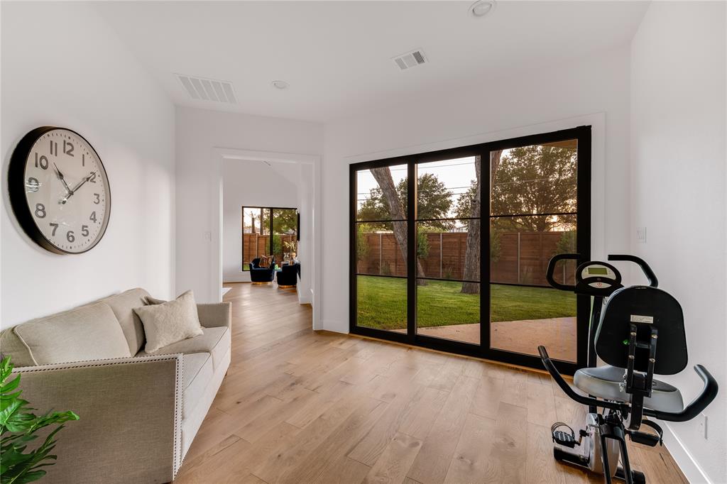 Ross Ave Annex - Residential