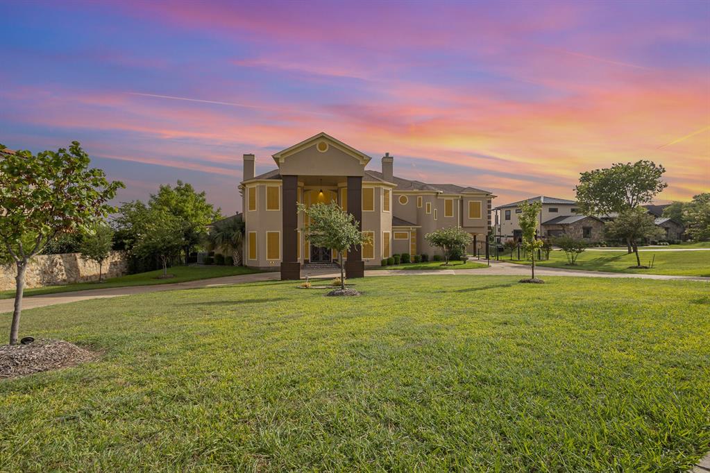 1031 Mallard Pointe Drive