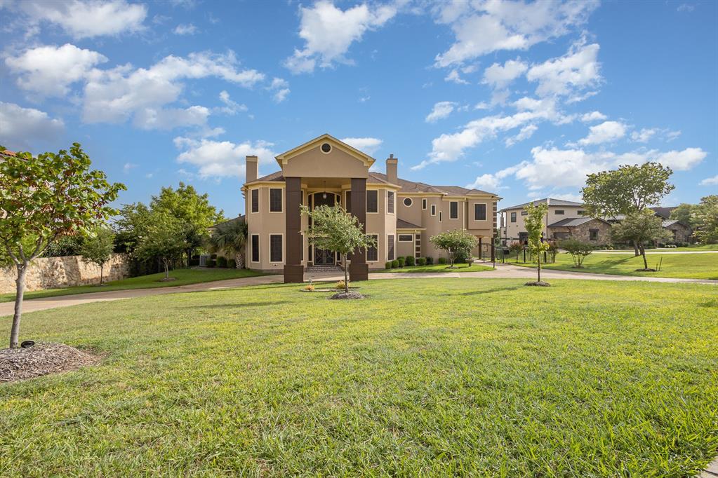 1031 Mallard Pointe Drive