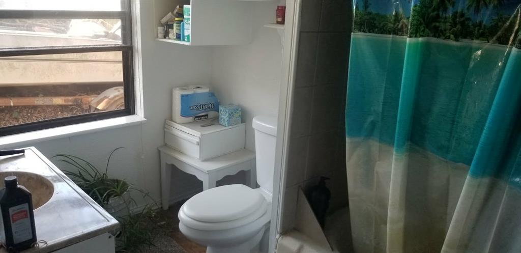 Lavon Lake Lodges First Instl - Residential