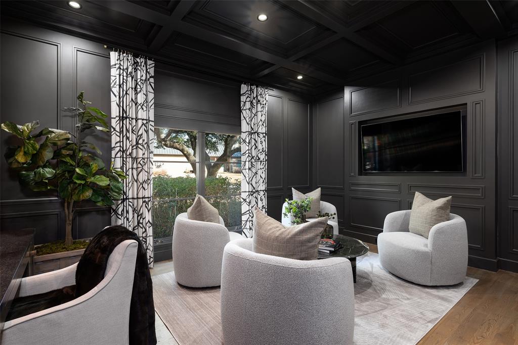 11219 Leachman Circle