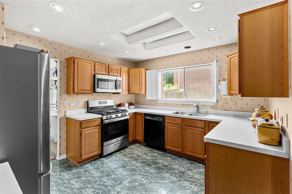 2050 Vista Drive