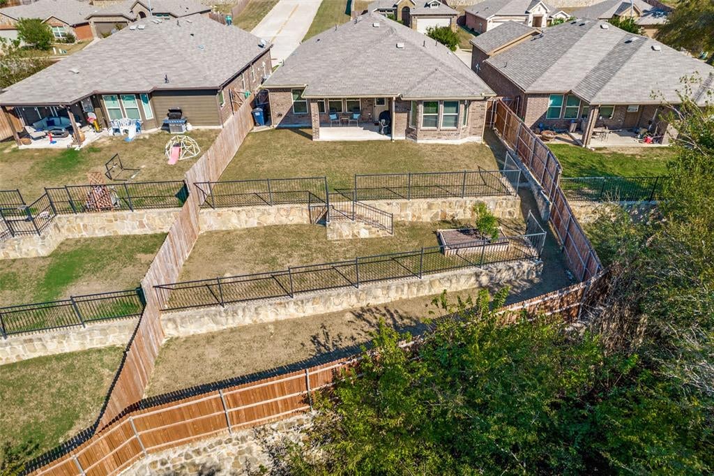 300 Balcones Drive