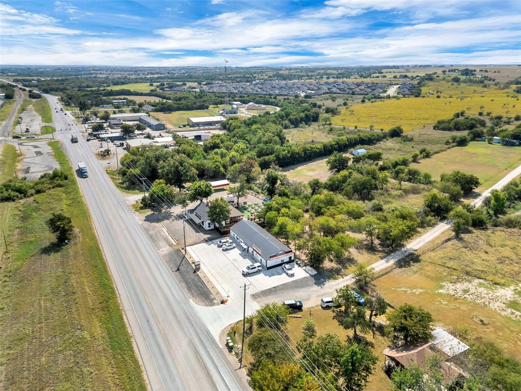 209-221 State Hwy 171