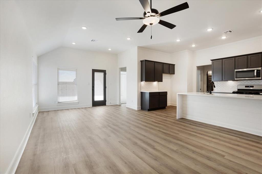 4300 Hummingbird Drive