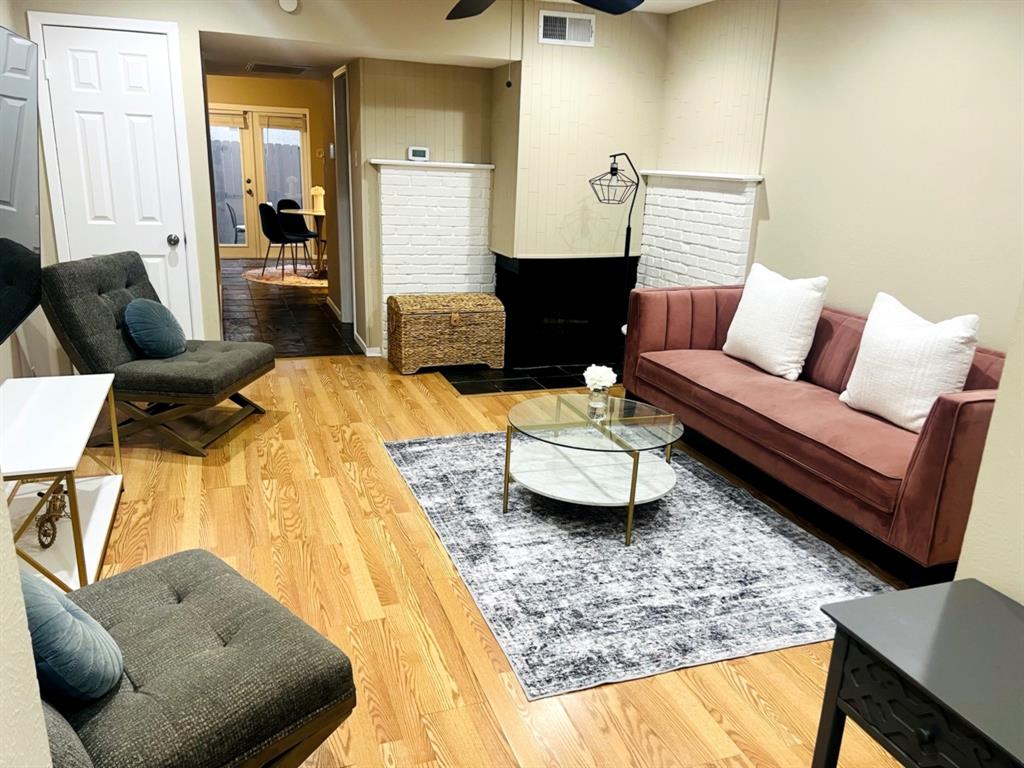 Britty Condo - Residential