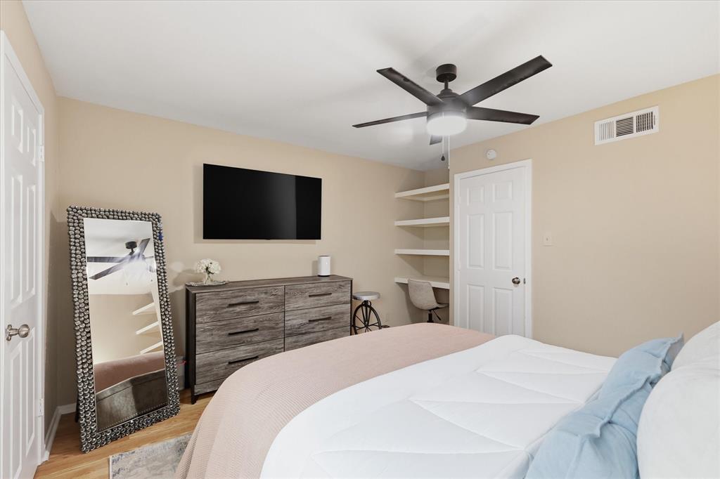 Britty Condo - Residential