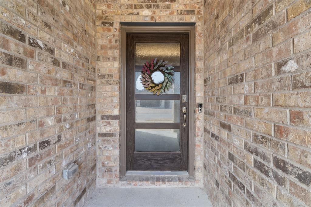 2908 Log Cabin Drive