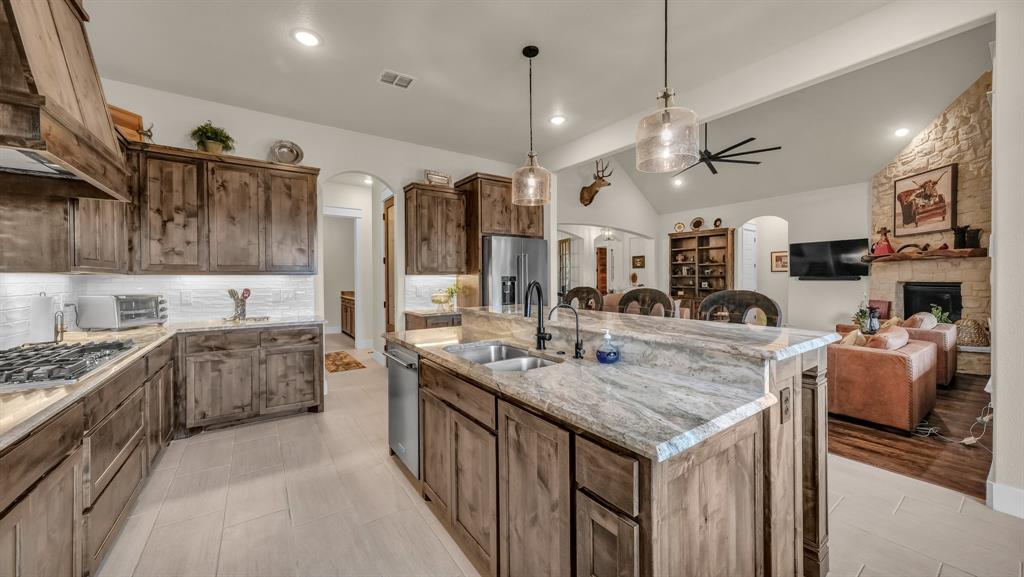 7-R Ranch Ph 2 Sub - Residential