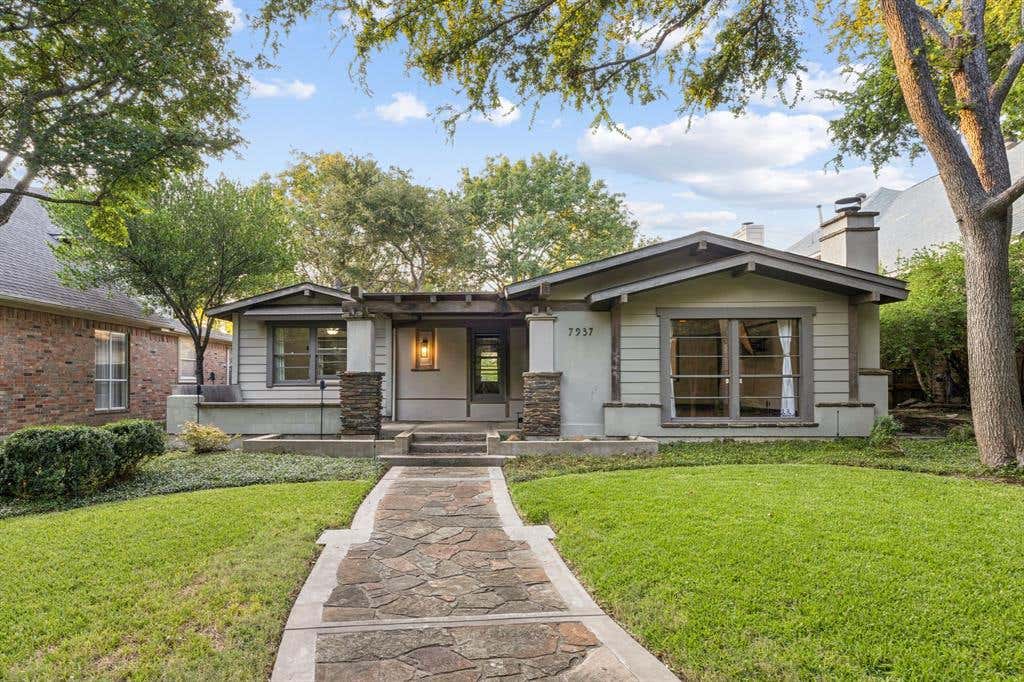 Photo of 7937 Deer Trail Drive, Dallas, TX 75238 (MLS # 21350188)
