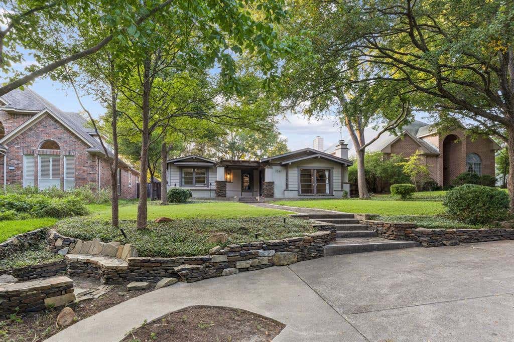 Photo of 7937 Deer Trail Drive, Dallas, TX 75238 (MLS # 21350188)