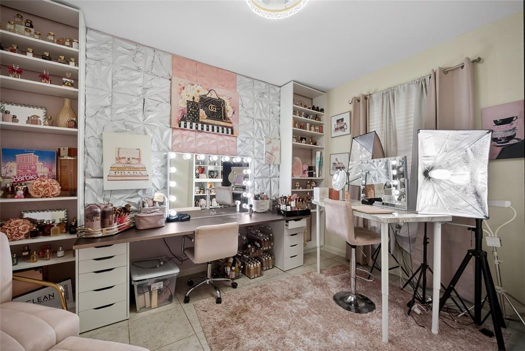 424 Winchester Drive