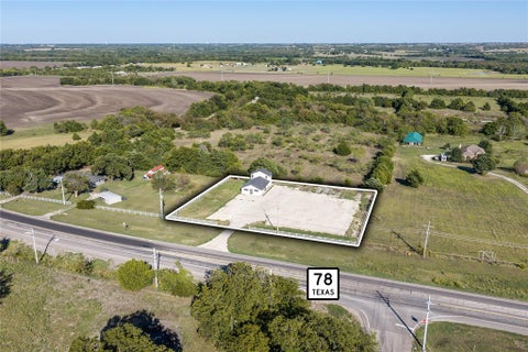 Photo of 2467 State Highway 78 S, Farmersville, TX 75442 (MLS # 21405035)